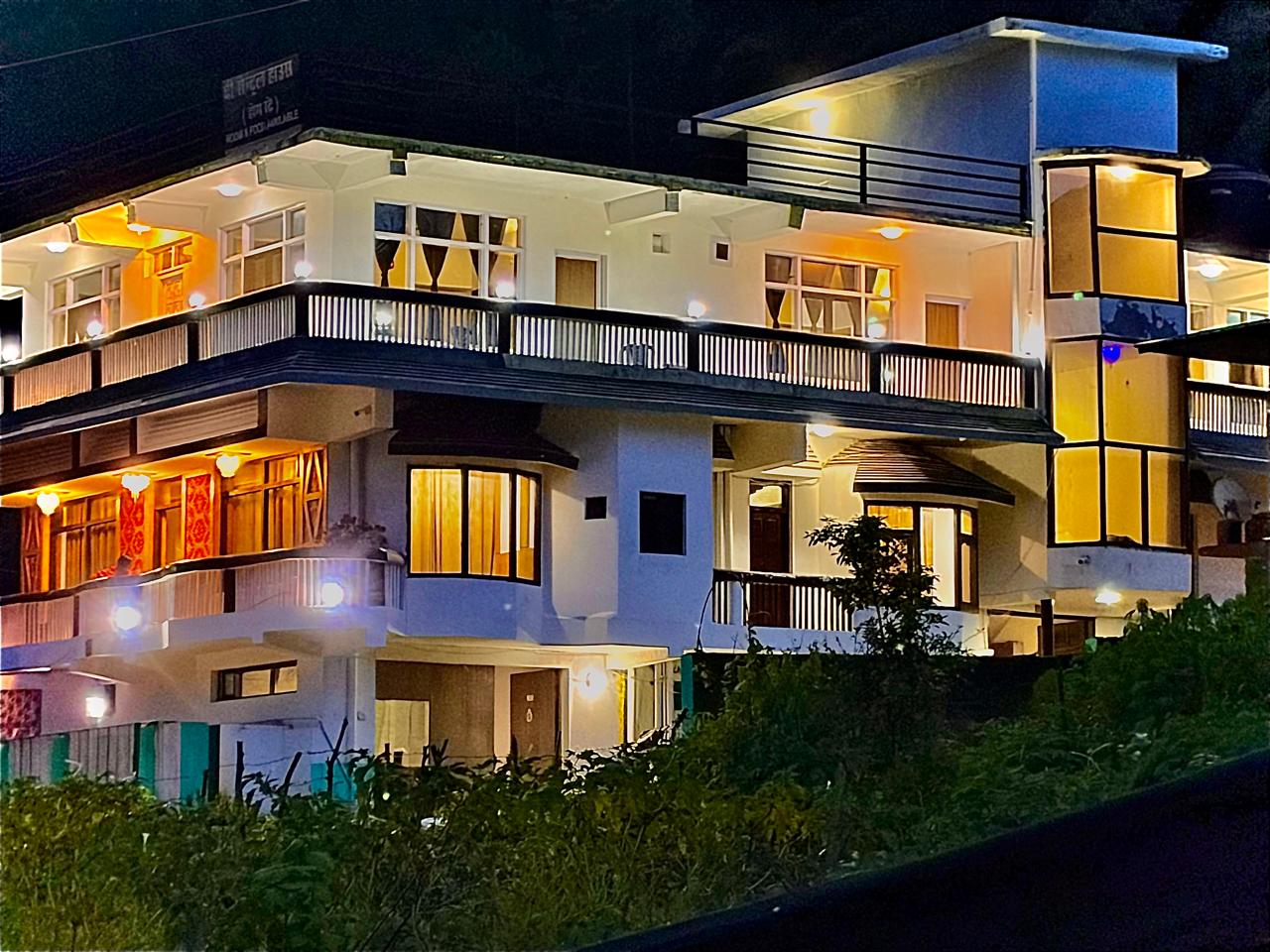 The Central House Homestay, exterior at night